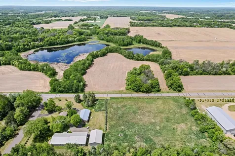 3175 256th Avenue NW Isanti MN 55040