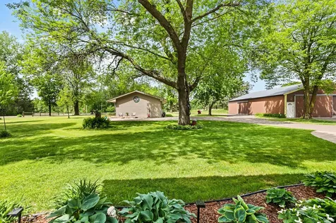 3175 256th Avenue NW Isanti MN 55040