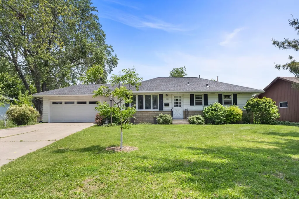 4109 Cleveland Street NE Columbia Heights MN 55421