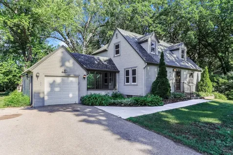 7866 Eastwood Road Mounds View MN 55112