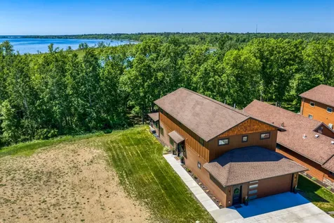 16634 Hightop Way NW Cass Lake MN 56633