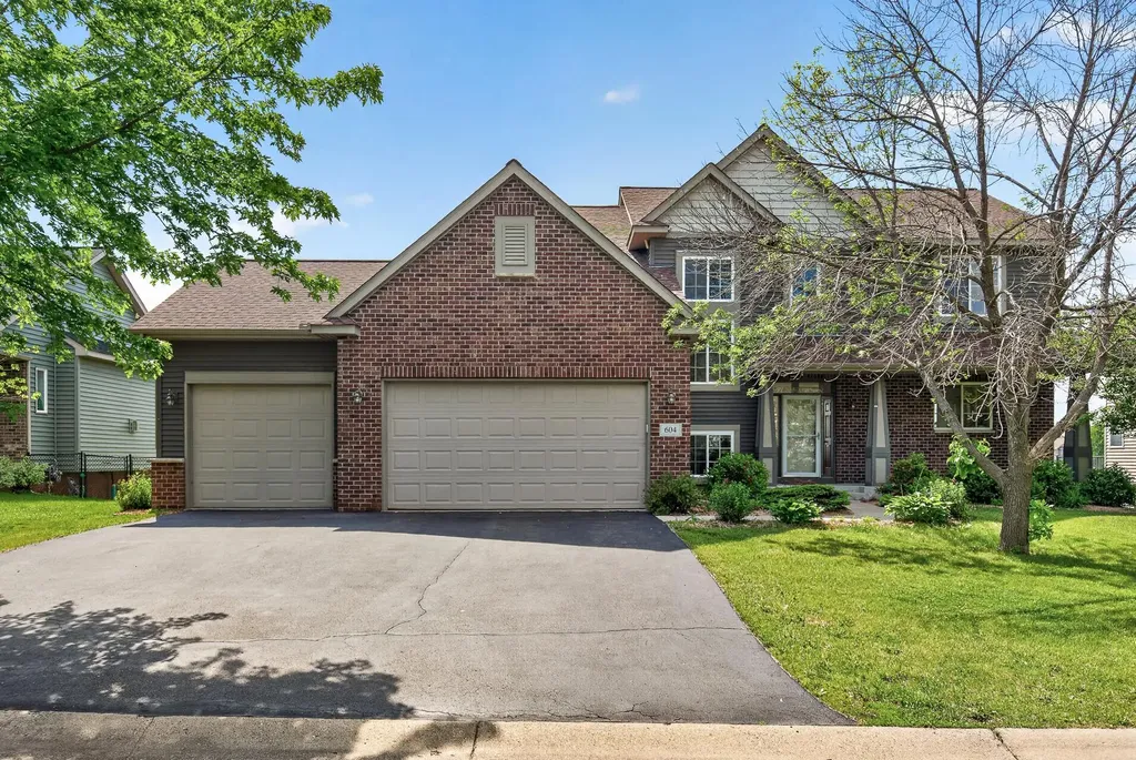 604 Evergreen Avenue SE New Prague MN 56071