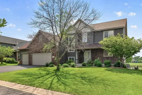 604 Evergreen Avenue SE New Prague MN 56071