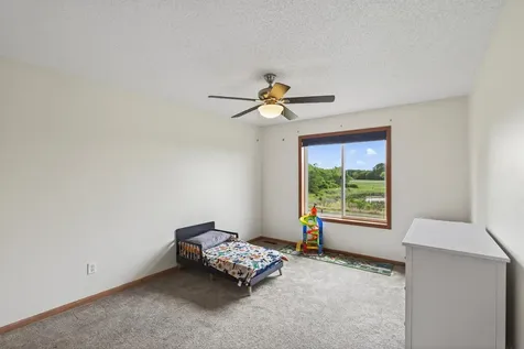 604 Evergreen Avenue SE New Prague MN 56071