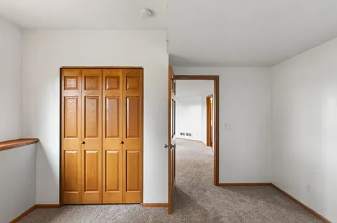 604 Evergreen Avenue SE New Prague MN 56071