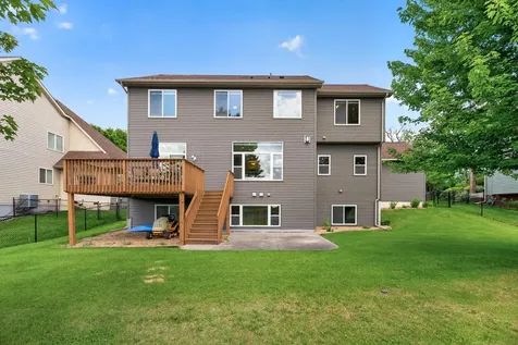 604 Evergreen Avenue SE New Prague MN 56071