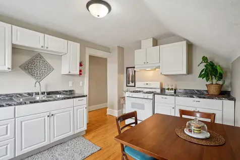 1214 Sherburne Avenue Saint Paul MN 55104