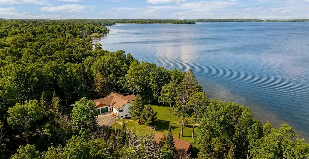 7524 Blue Water Beach Road NW Walker MN 56484