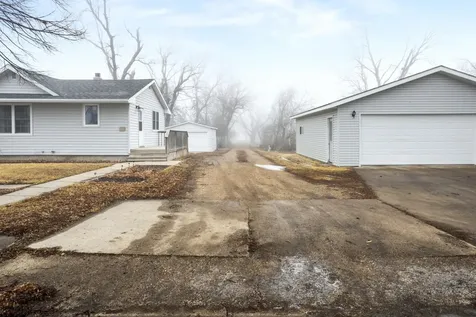 424 4th Street SE Hope ND 58046