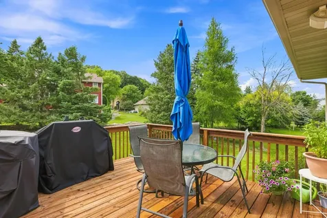 14335 48th Avenue N Plymouth MN 55446
