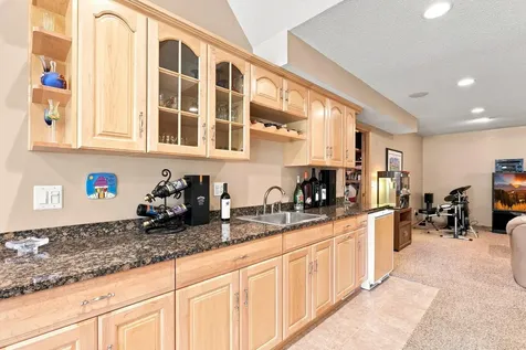 14335 48th Avenue N Plymouth MN 55446