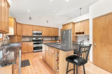 14335 48th Avenue N Plymouth MN 55446