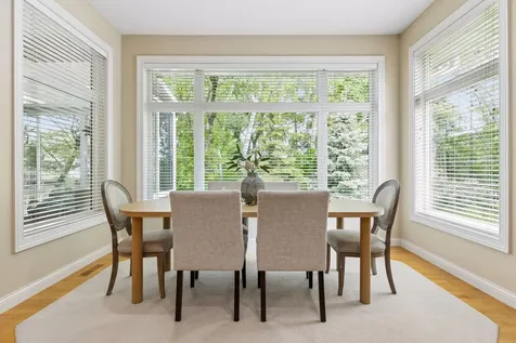 10586 Estate Drive Eden Prairie MN 55347