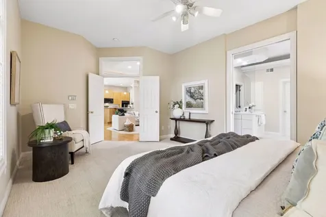 10586 Estate Drive Eden Prairie MN 55347