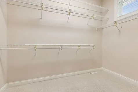 10586 Estate Drive Eden Prairie MN 55347