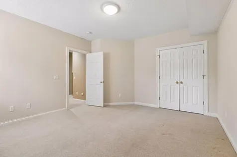 10586 Estate Drive Eden Prairie MN 55347