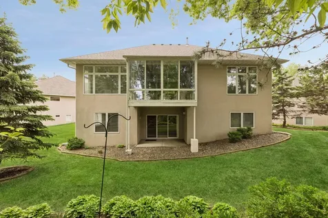 10586 Estate Drive Eden Prairie MN 55347