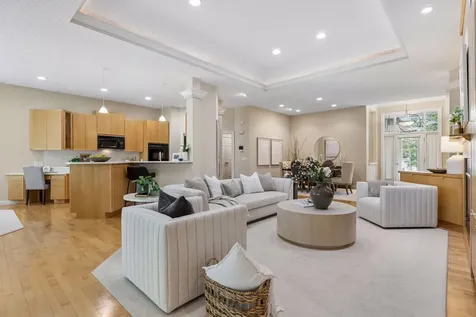 10586 Estate Drive Eden Prairie MN 55347