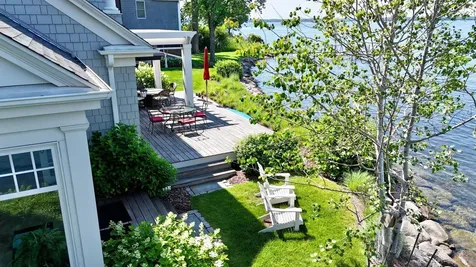1105 Ferndale Road W Wayzata MN 55391