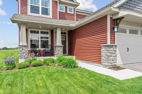 1578 Edgebrook Lane Carver MN 55315