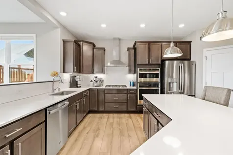 1578 Edgebrook Lane Carver MN 55315