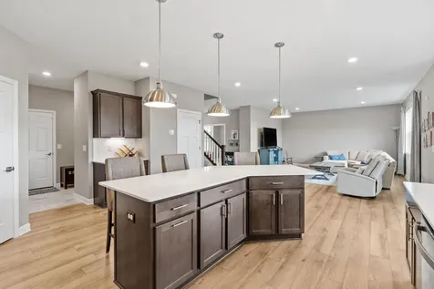 1578 Edgebrook Lane Carver MN 55315