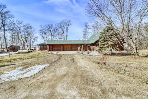21748 E Height Of Land Drive Detroit Lakes MN 56501
