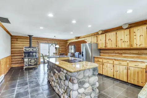 21748 E Height Of Land Drive Detroit Lakes MN 56501