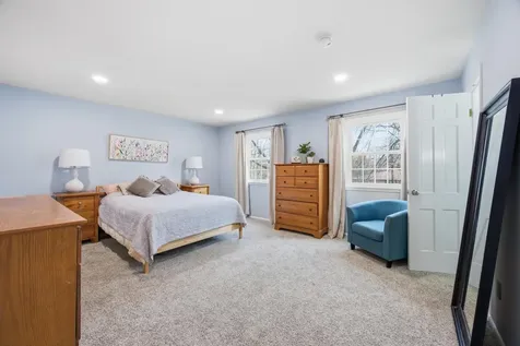 1306 Elm Street N Fargo ND 58102