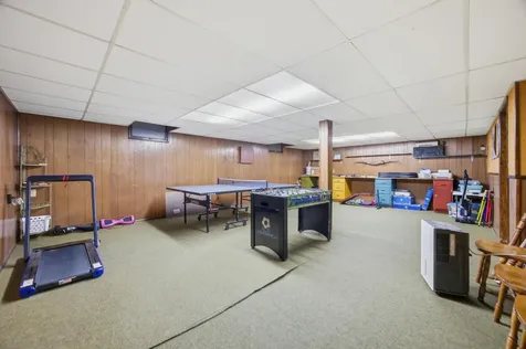 1306 Elm Street N Fargo ND 58102