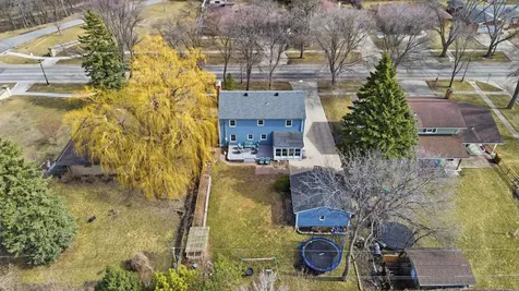 1306 Elm Street N Fargo ND 58102