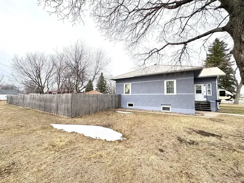 806 Ring Avenue N Canby MN 56220