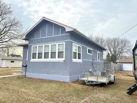 806 Ring Avenue N Canby MN 56220