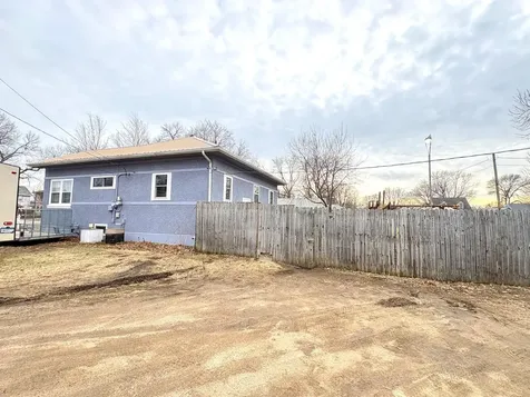 806 Ring Avenue N Canby MN 56220