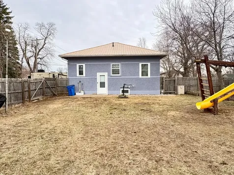 806 Ring Avenue N Canby MN 56220