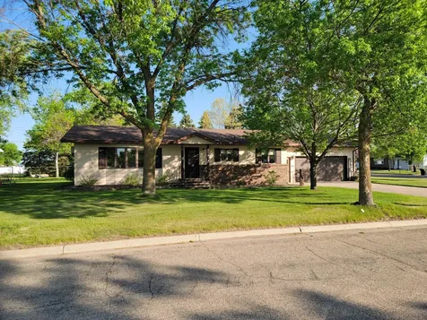 612 5th Avenue SW Perham MN 56573