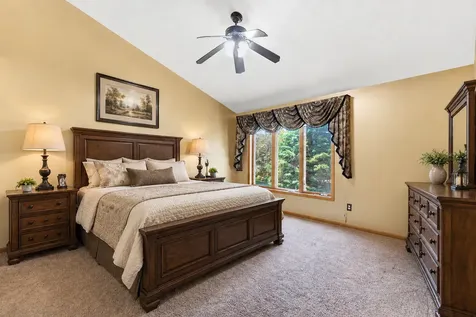 11204 Virginia Road Bloomington MN 55438