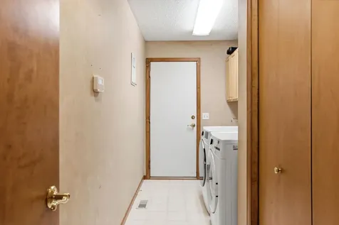 11204 Virginia Road Bloomington MN 55438