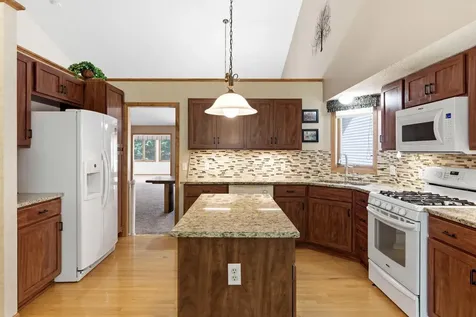 11204 Virginia Road Bloomington MN 55438