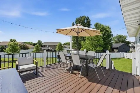 811 Brady Lane New Richmond WI 54017