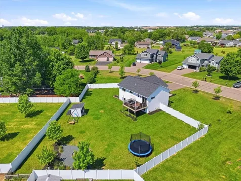 811 Brady Lane New Richmond WI 54017