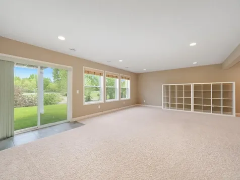 6035 Quantico Lane N Plymouth MN 55446