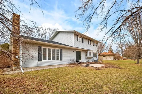 3525 Longfellow Road N Fargo ND 58102