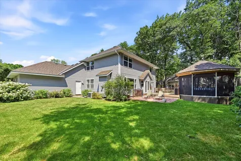 1234 Mill Creek Circle Saint Cloud MN 56303