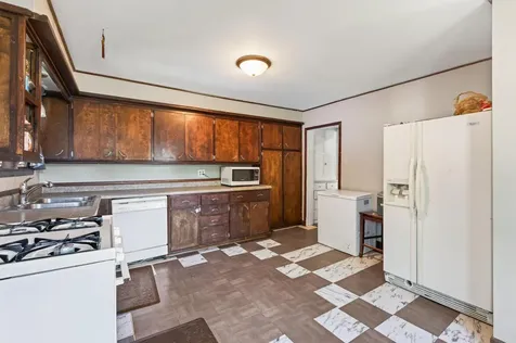 725 California Avenue E Saint Paul MN 55106