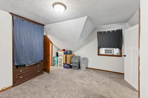 725 California Avenue E Saint Paul MN 55106