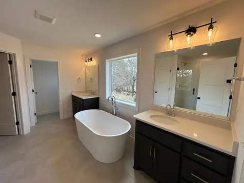 4225 Arbor Bay Woodbury MN 55129