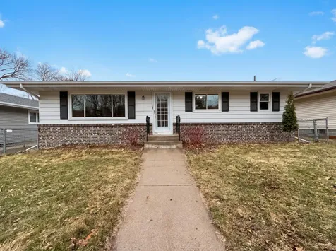 932 Jefferson Avenue Saint Paul MN 55102