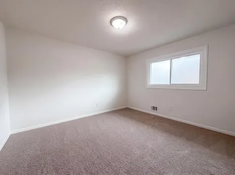 932 Jefferson Avenue Saint Paul MN 55102