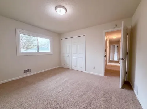 932 Jefferson Avenue Saint Paul MN 55102